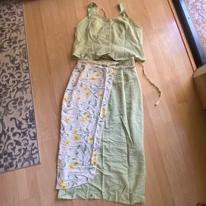 Vintage matching two piece set sage green color with yellow flower print
